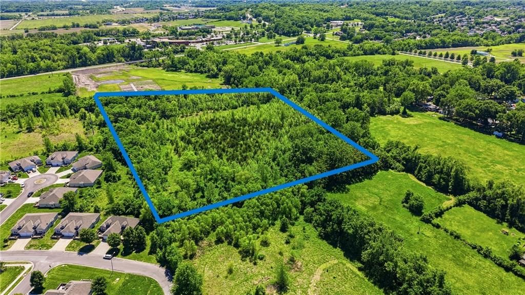 1300 S Van Maele Road, Independence, MO