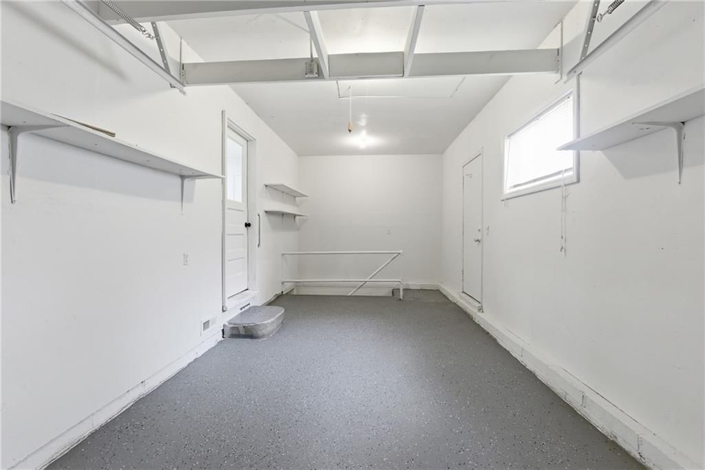 6224 Longwood Avenue — photo 24