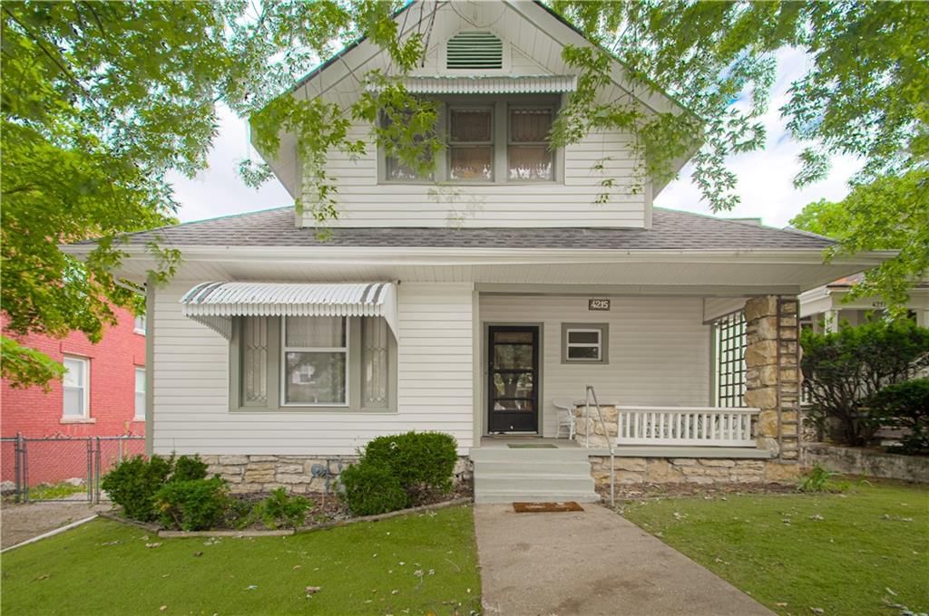 4215 Oak Street, Kansas City, MO