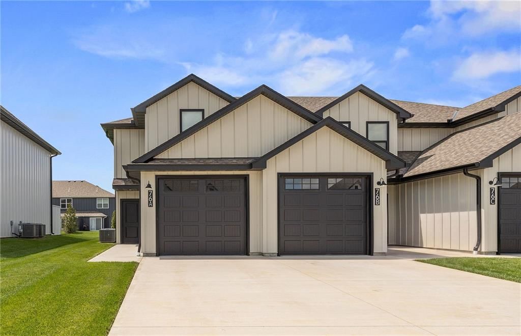 76 A SE 361 Road, Warrensburg