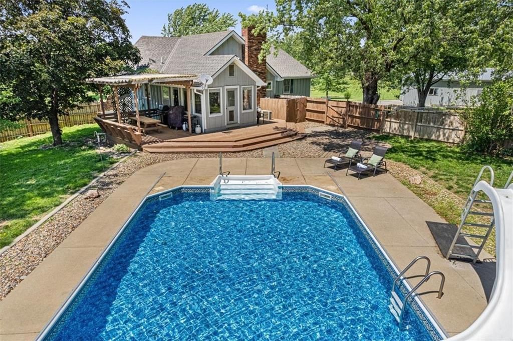 15813 Sugar Plum Road, Kearney, MO