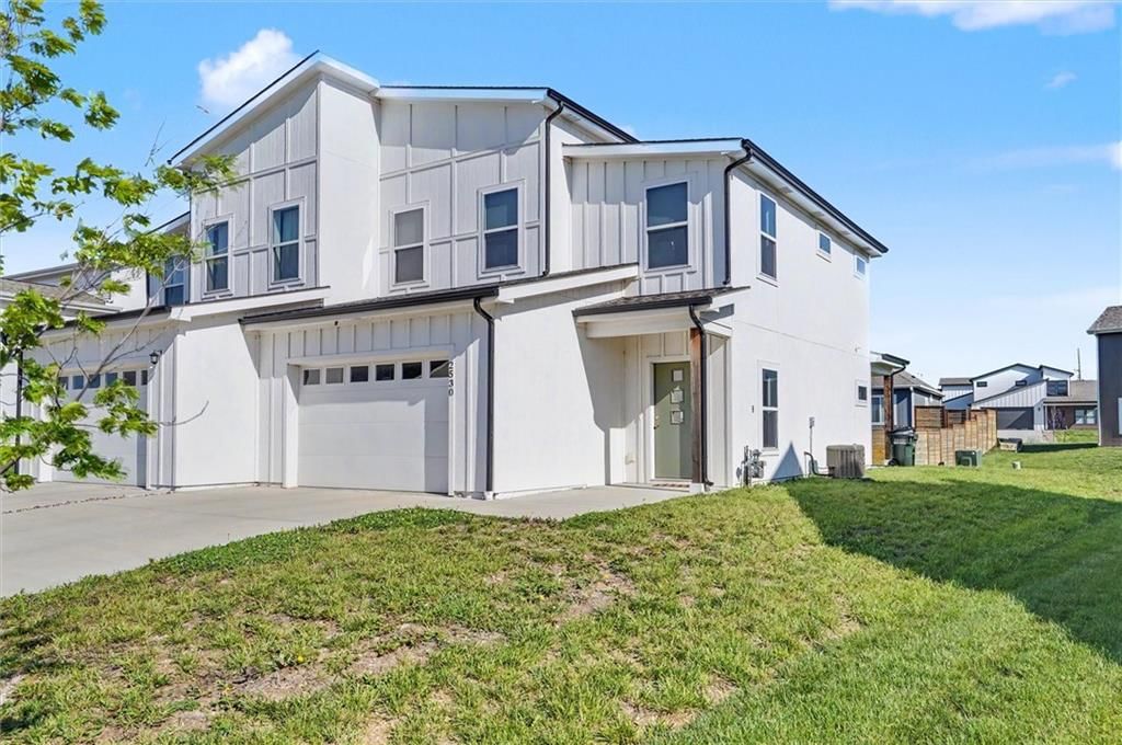 2530 Arlene Place — photo 1