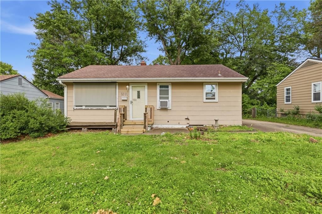 3207 S Vermont Avenue, Independence, MO