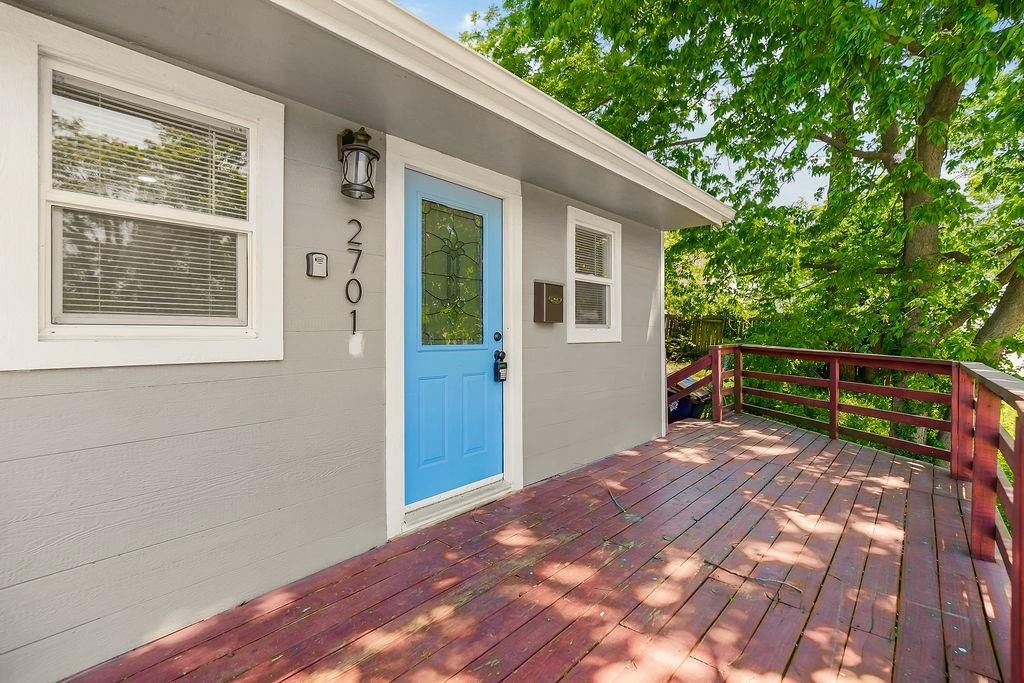 2701 Oakley Avenue, Kansas City, MO
