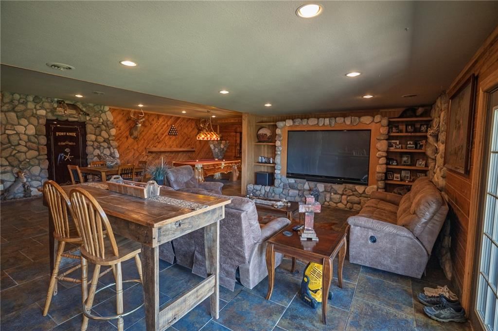 11265 Biplane Avenue — photo 42