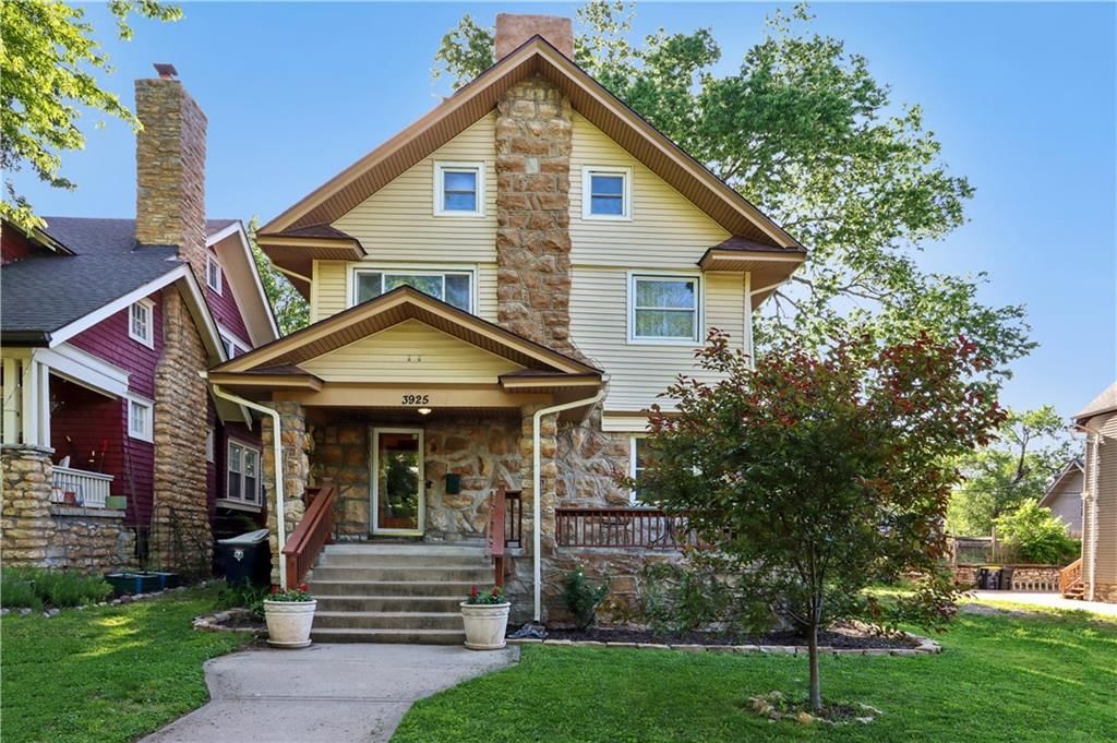 3925 Manheim Road, Kansas City, MO