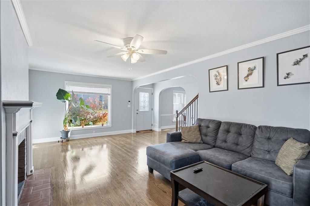 8004 Holmes Road — photo 4