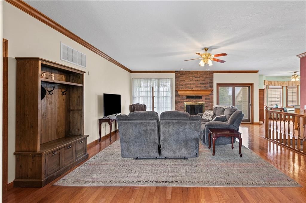 819 Pryor Street — photo 2