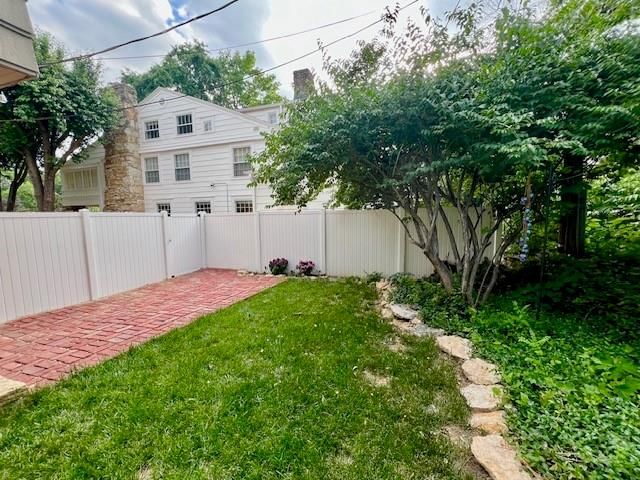 612 Emanuel Cleaver II Boulevard — photo 55