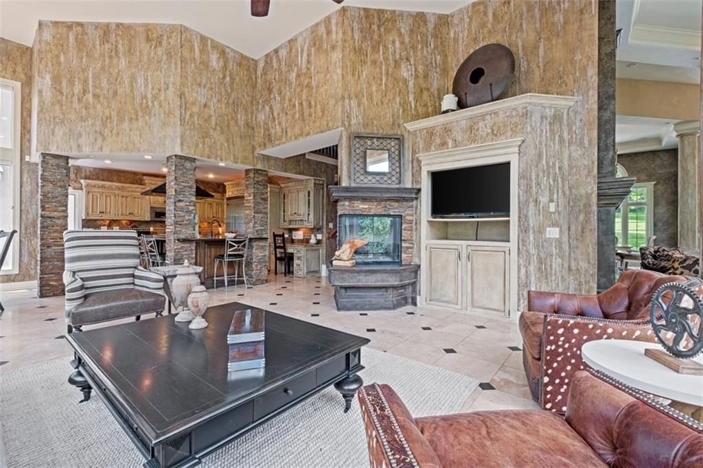 425 NE Saint Andrews Circle — photo 42