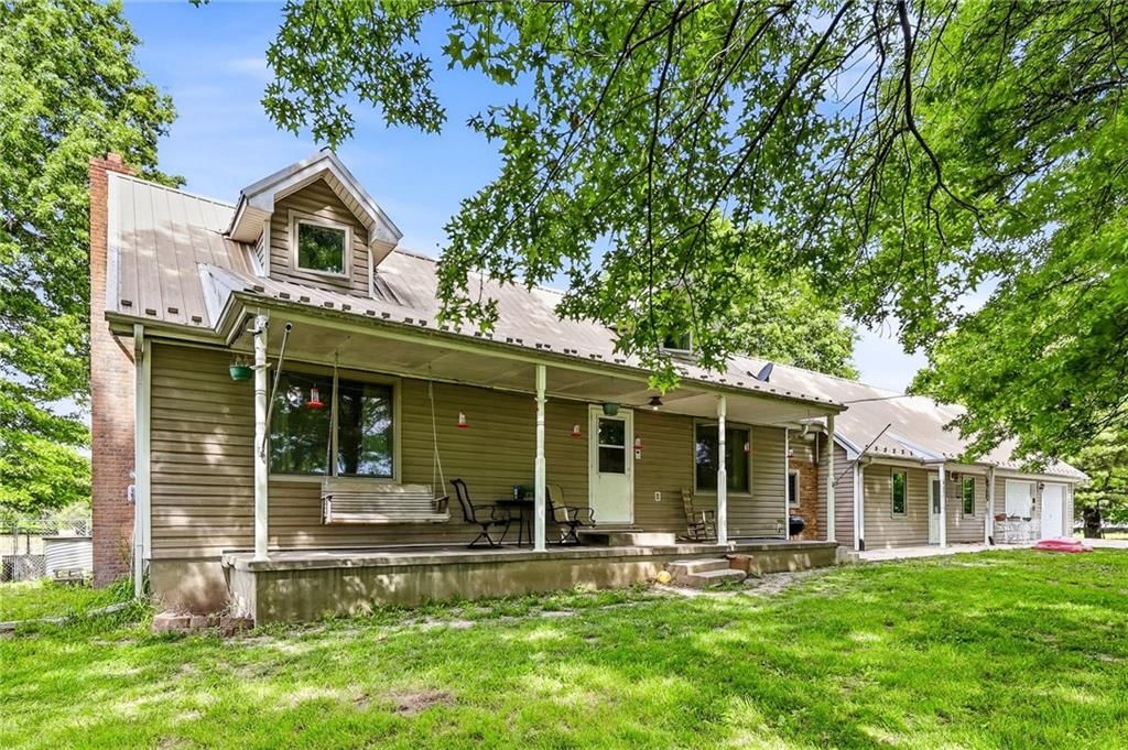 16614 S Hadsell Road, Pleasant Hill, MO