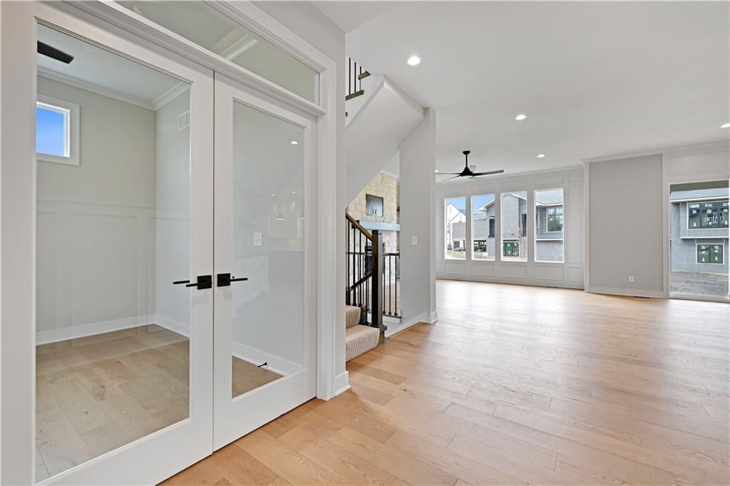 17321 Earnshaw Street — photo 4