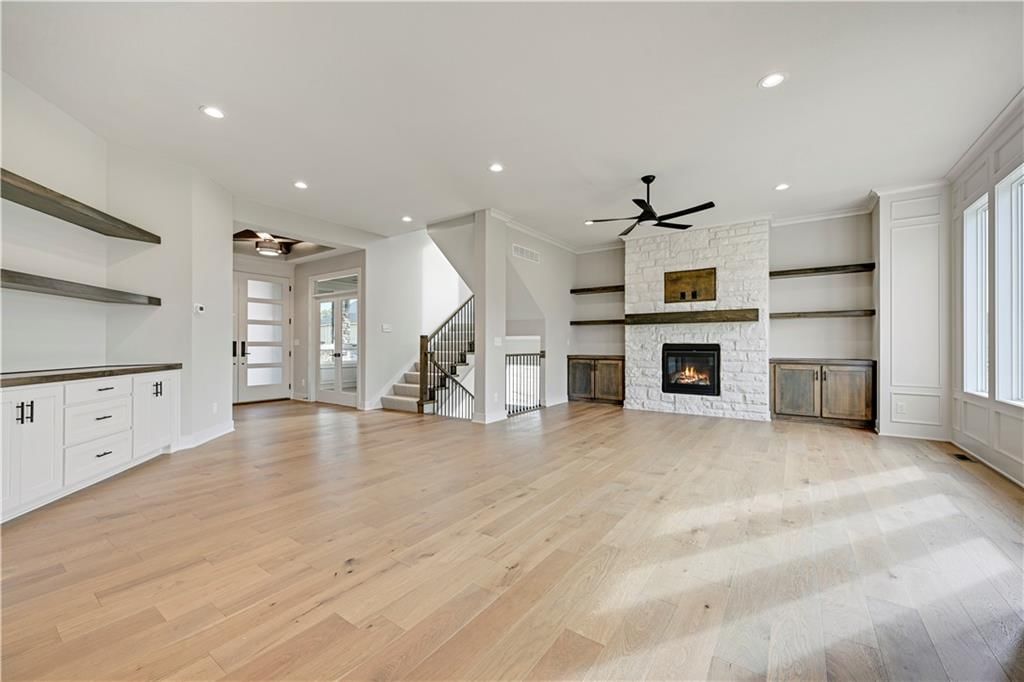 17321 Earnshaw Street — photo 8