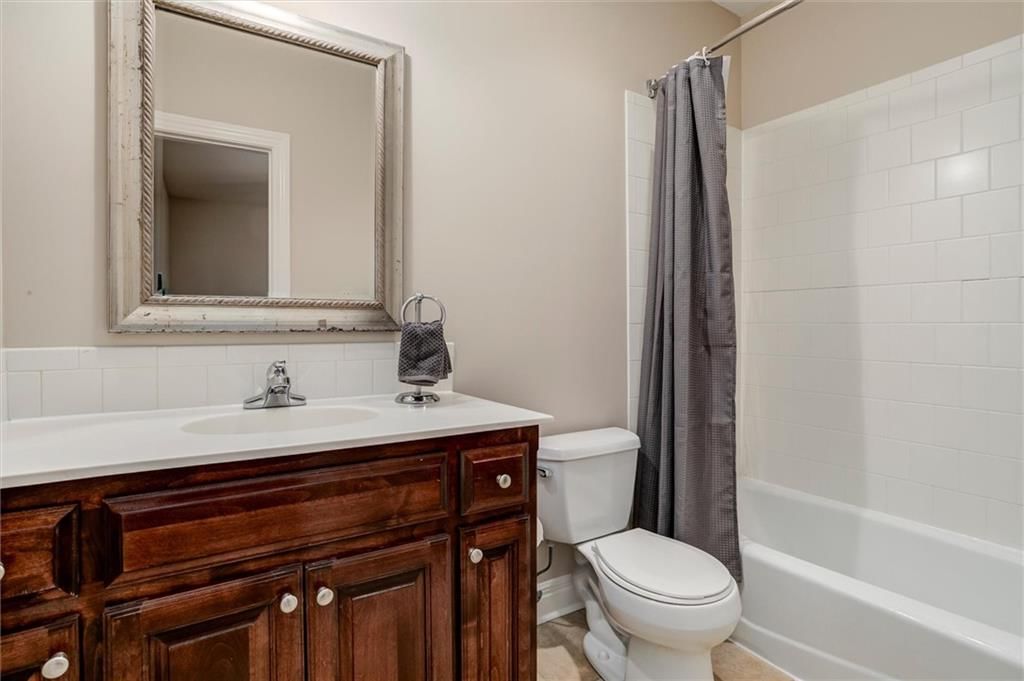 5002 W 143rd Terrace — photo 34