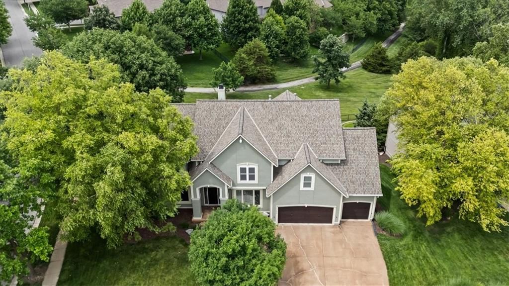 17504 W 84th Street, Lenexa, KS