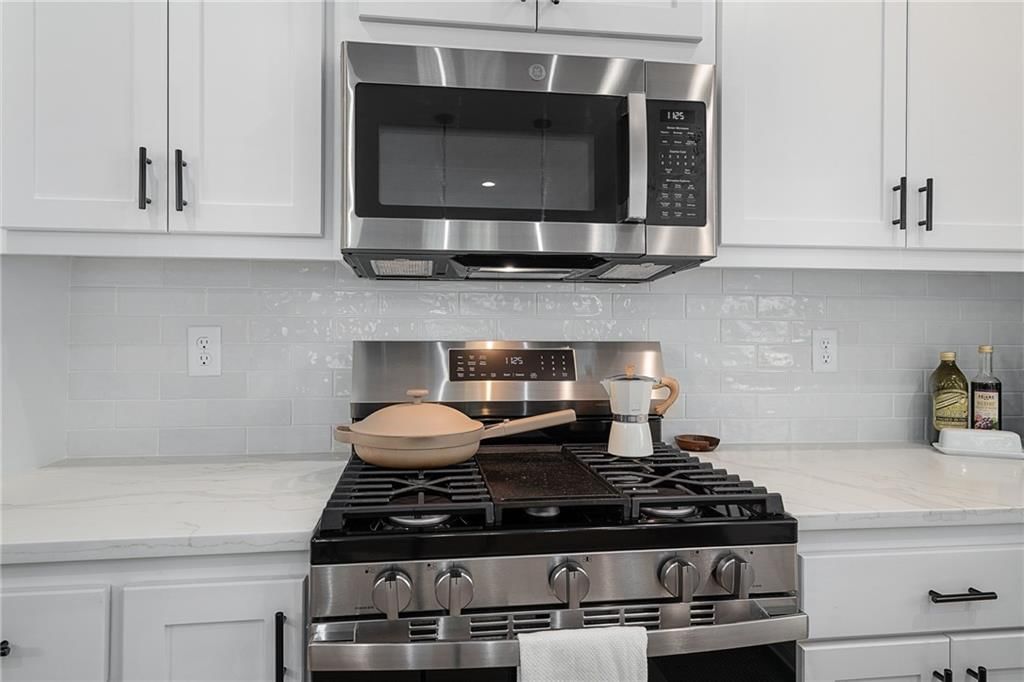 8415 Peoria Street — photo 7