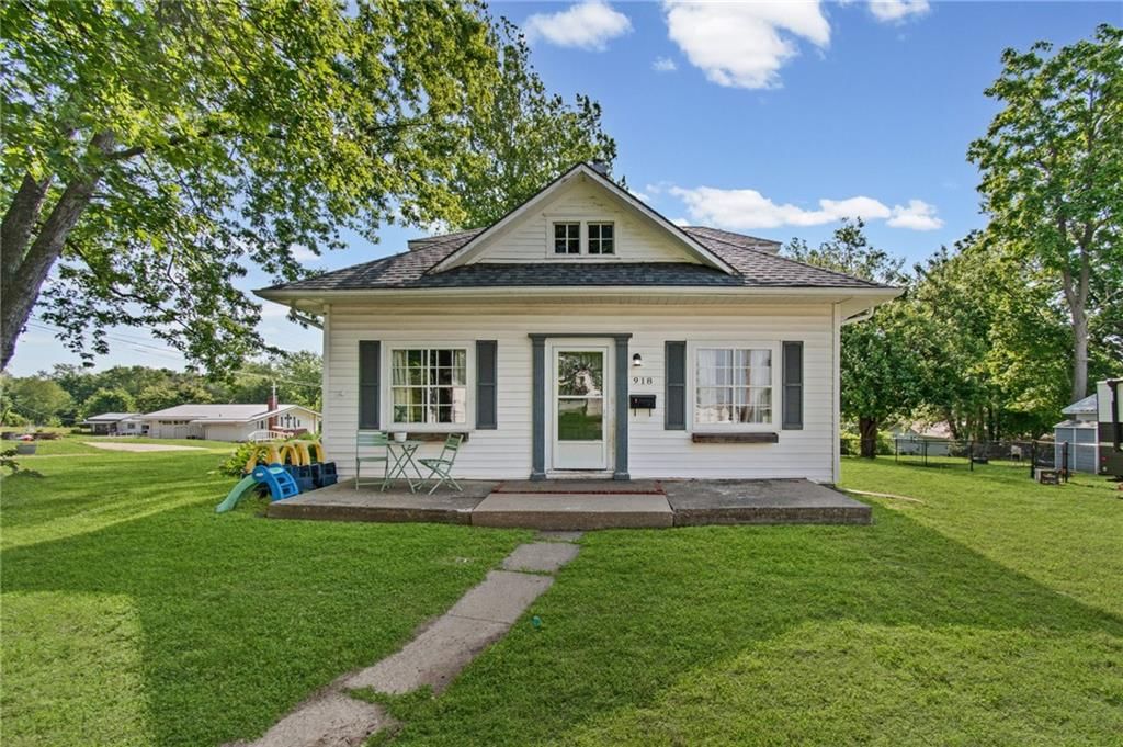 918 Park Street, Carrollton