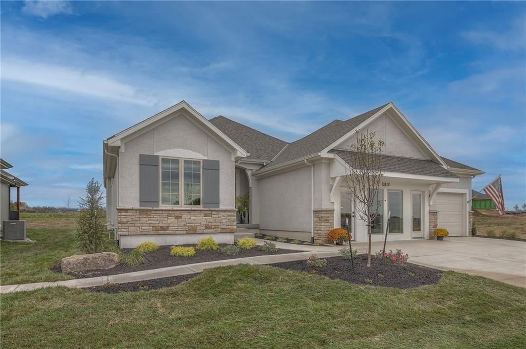 13824 Westgate Street, Overland Park, KS