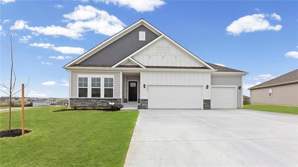 20925 W 188th Terrace, Spring Hill, KS
