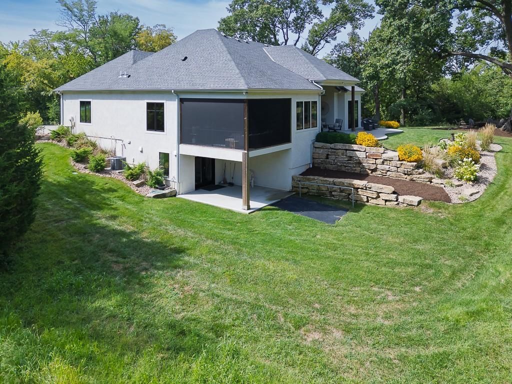 10000 Hollingsworth Road — photo 46