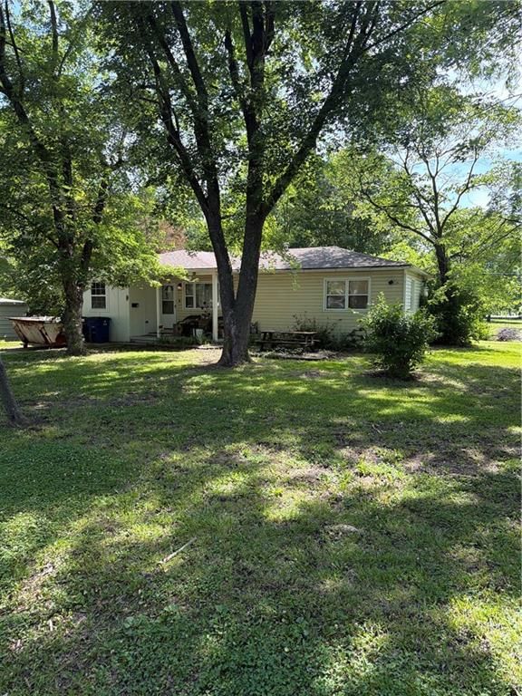 1506 S Ashby Avenue, Chanute