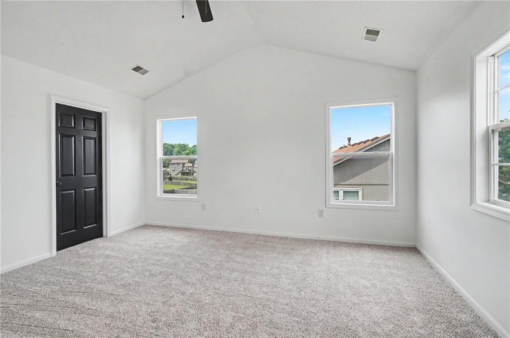 2032 S 47th Terrace — photo 24