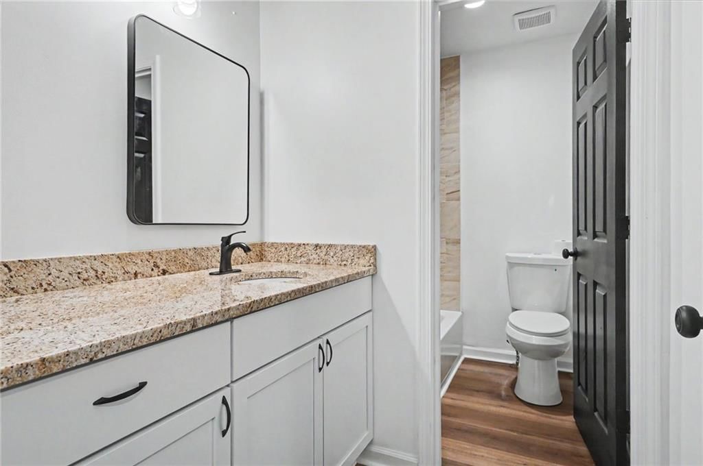 2032 S 47th Terrace — photo 26