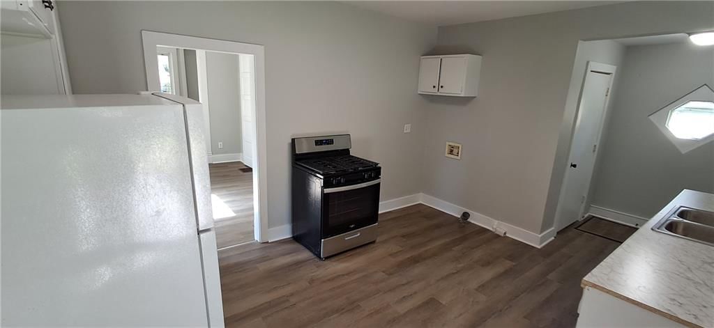 3315 Mitchell Avenue — photo 4