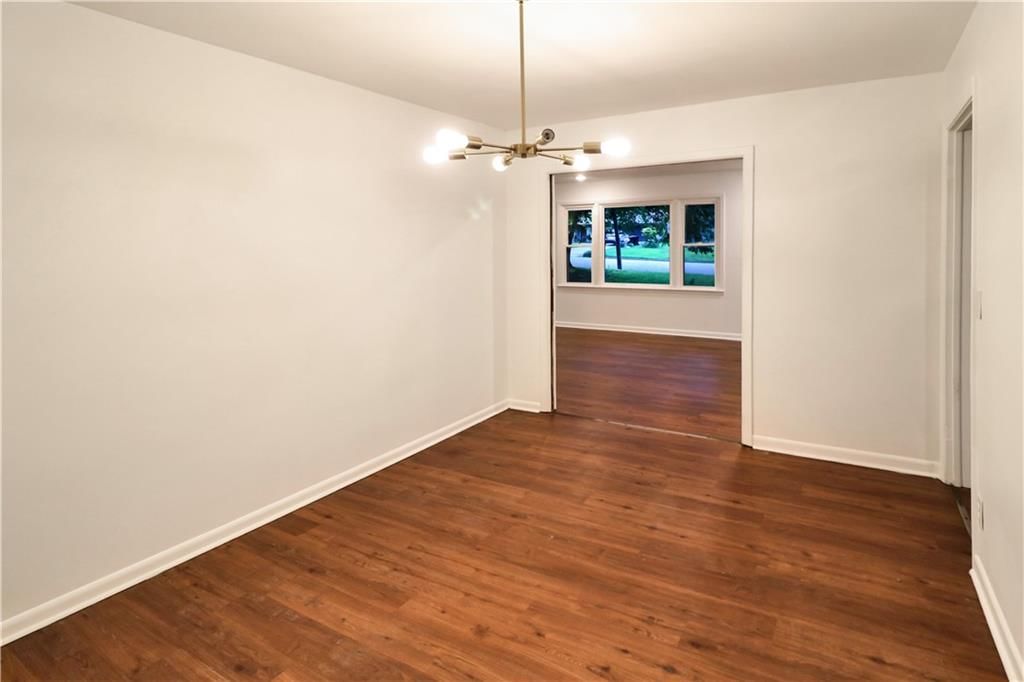 600 Christopher Street — photo 9