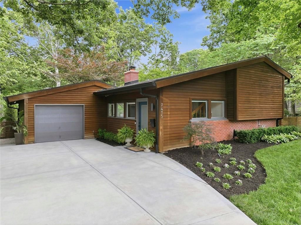 7415 ROSEWOOD Circle, Prairie Village, KS