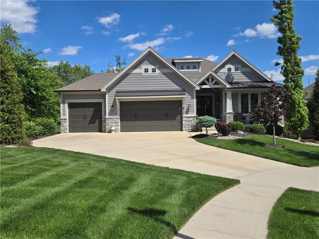 9363 Lind Road, Lenexa, KS