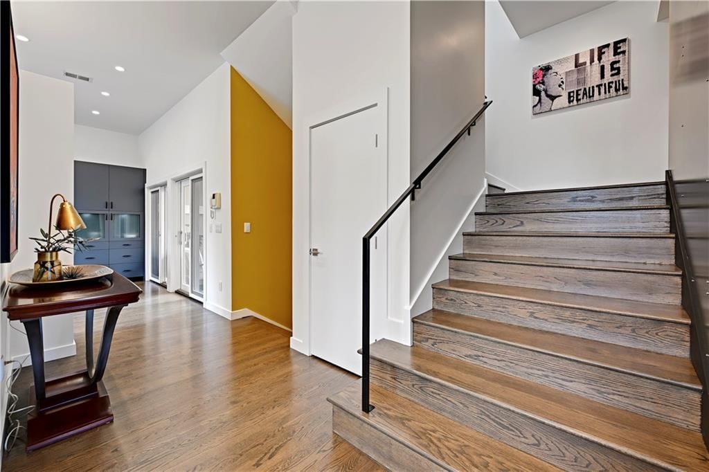 5038 Walnut Street — photo 24