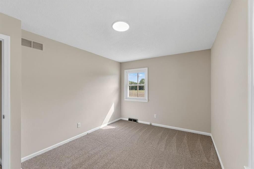 14405 E State Route 2 N/A — photo 23