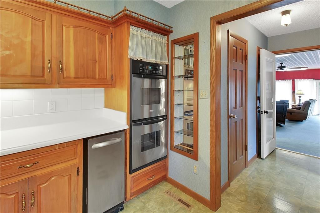 304 St Ignatius Street — photo 20