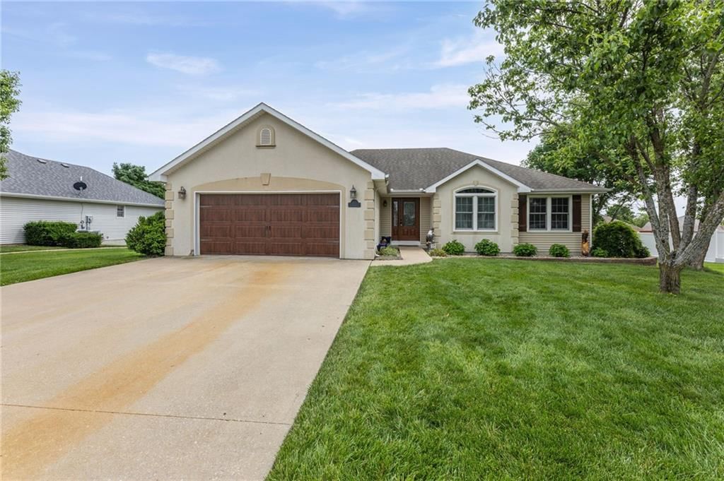 205 Aquila Drive — photo 3