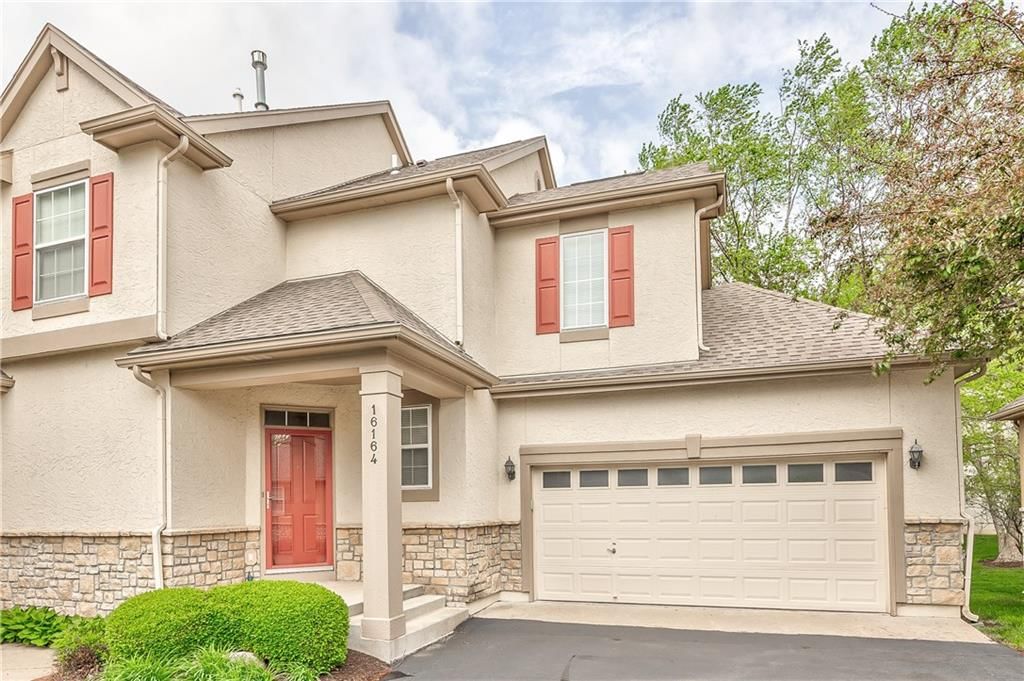 16164 Linden Street, Overland Park, KS