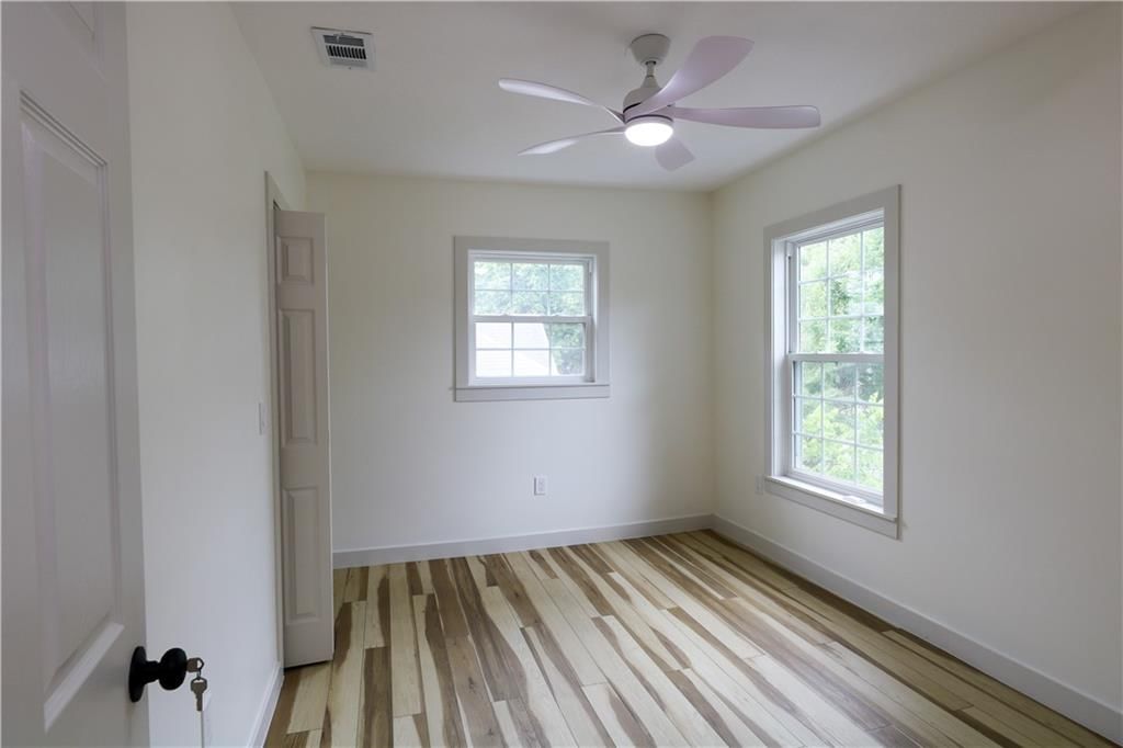 1124 Congress Street — photo 31