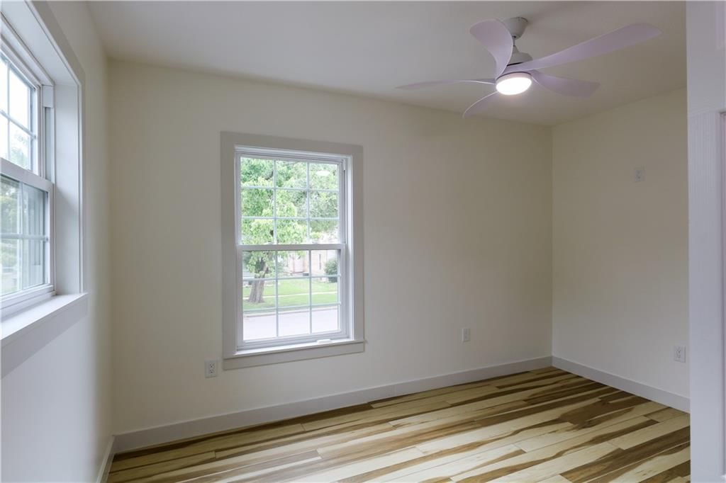 1124 Congress Street — photo 33
