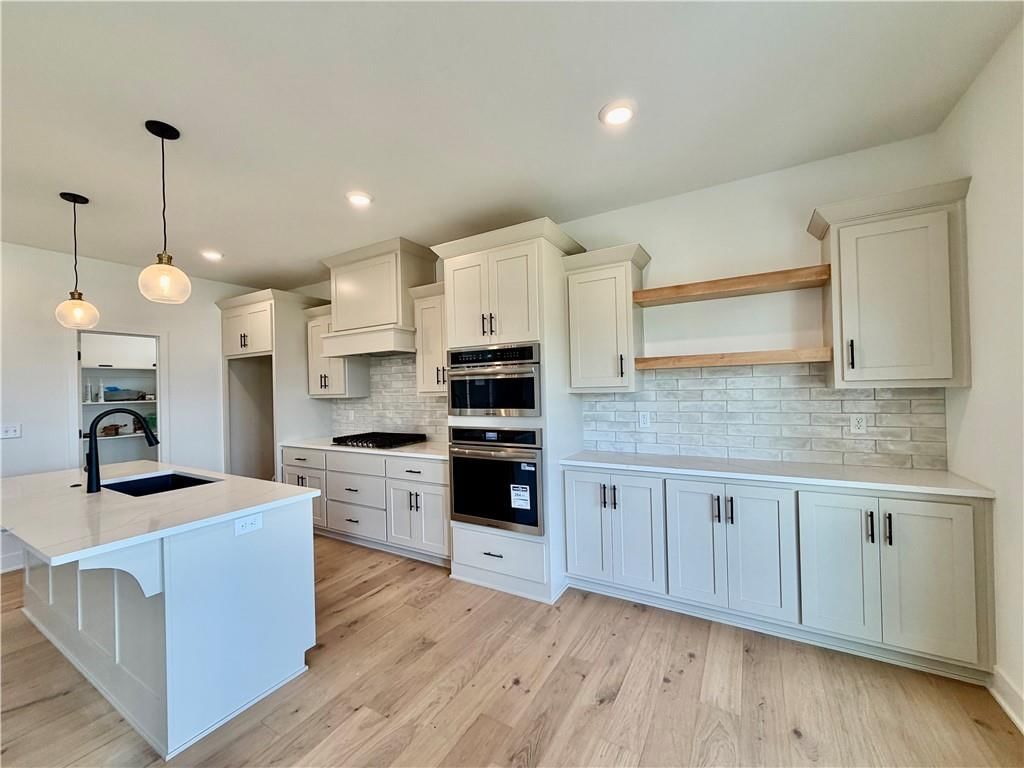 504 Skyview Lane — photo 13