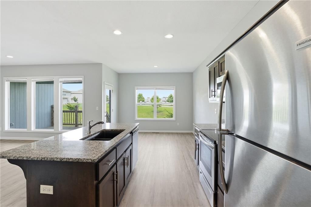 21709 N Ridge Court — photo 11