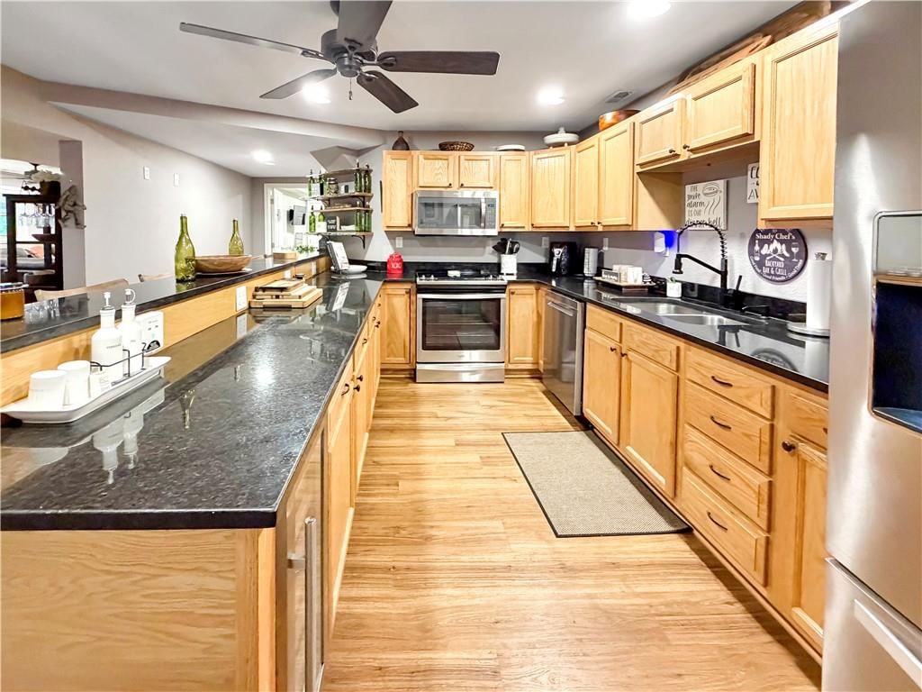 28251 Shore Road — photo 44