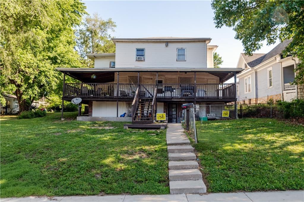 1125 Atchison Street — photo 1