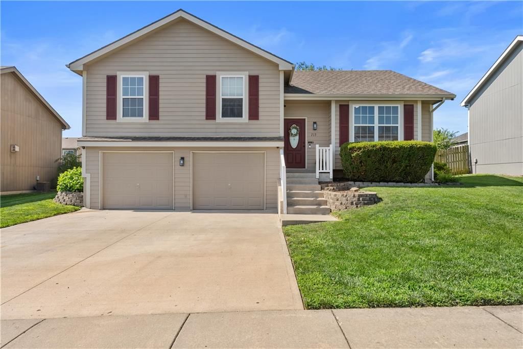 713 E 14 Terrace, Eudora