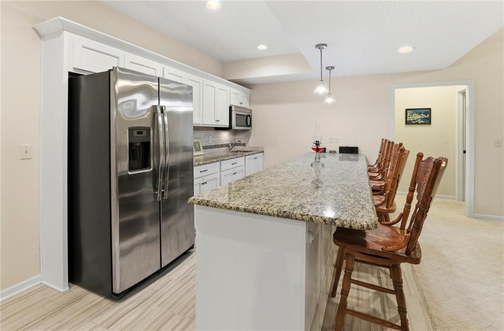 3347 S Wood Avenue — photo 32