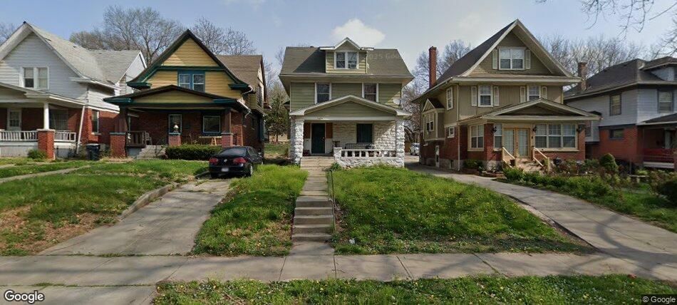 3236 E 28th Street — photo 1