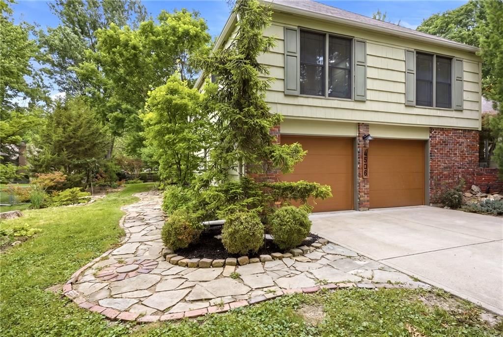 4506 W 93rd Terrace — photo 4