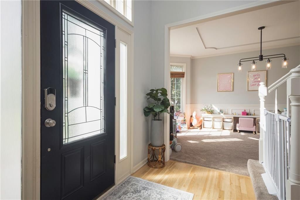 1012 NE Serenity Lane — photo 4