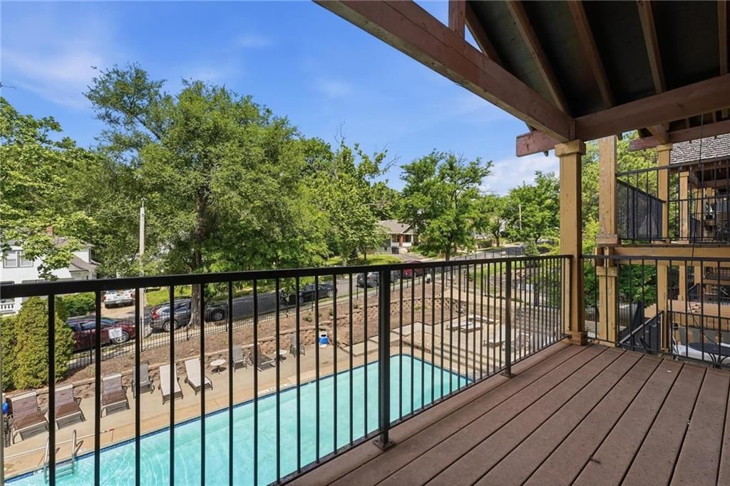 4727 Jarboe Street — photo 8