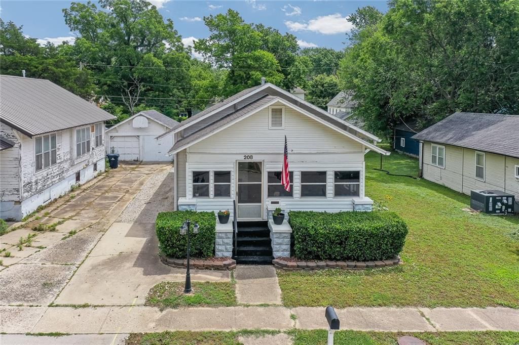 208 S 14th Street, Independence