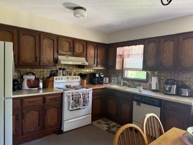 2200 Twin Oaks Drive — photo 11